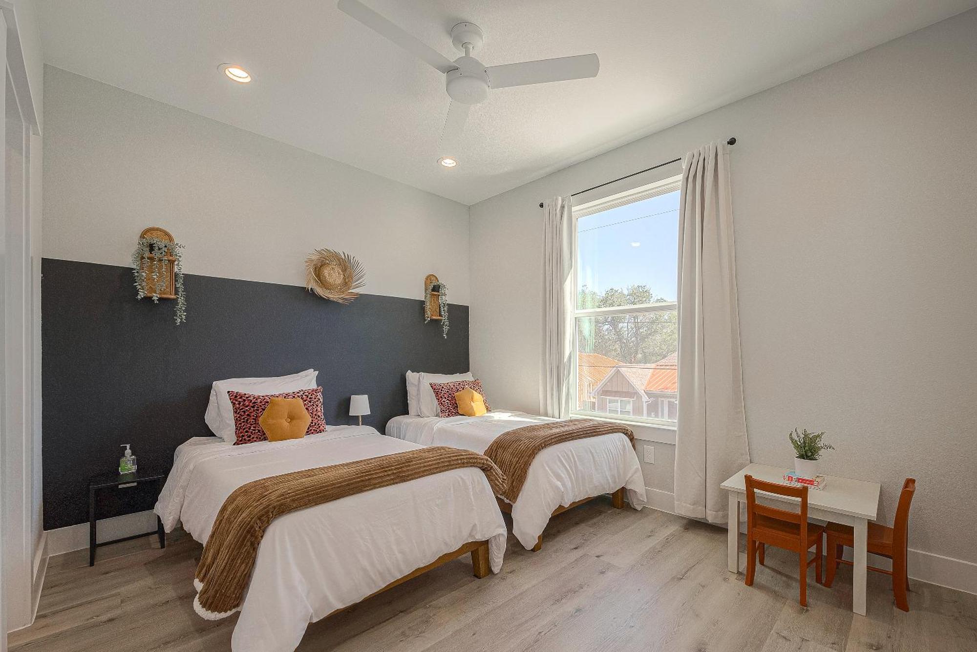 Modern Home Near Downtown With Fast Wifi, Bbq, Games & Ev Equipped! Χιούστον Εξωτερικό φωτογραφία