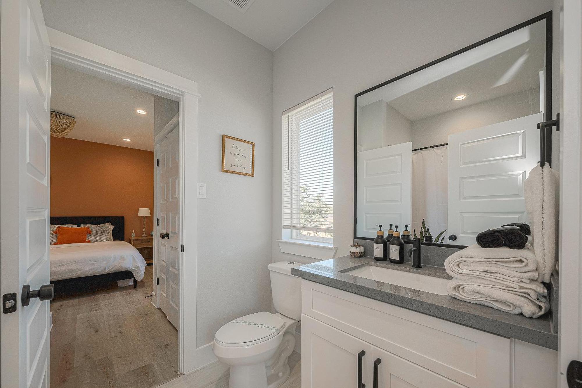 Modern Home Near Downtown With Fast Wifi, Bbq, Games & Ev Equipped! Χιούστον Εξωτερικό φωτογραφία